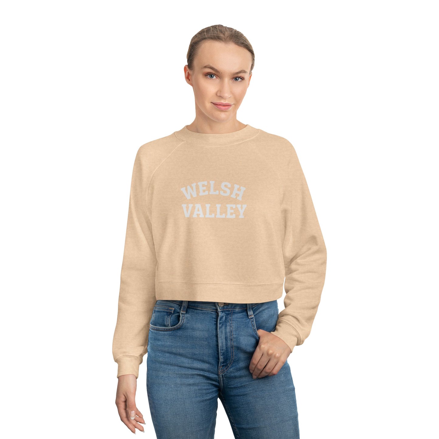 Welsh Valley Cozy Women's Cropped Fleece Pullover